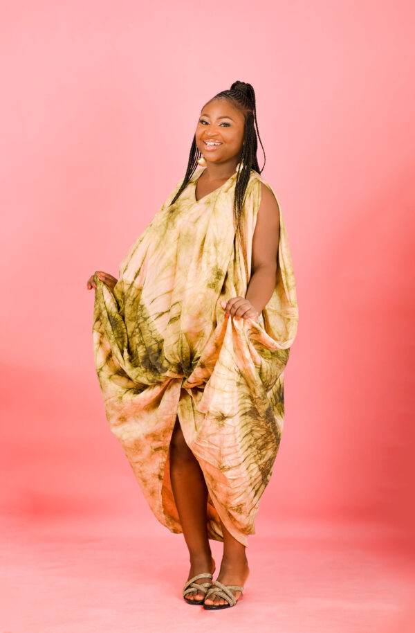 Twist-Front Butterfly Boubou - Image 7